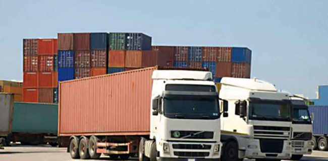 صادرات بیش از ۴۰۰ هزار تن کالا از مرز دوغارون طی ۶ ماه نخست امسال